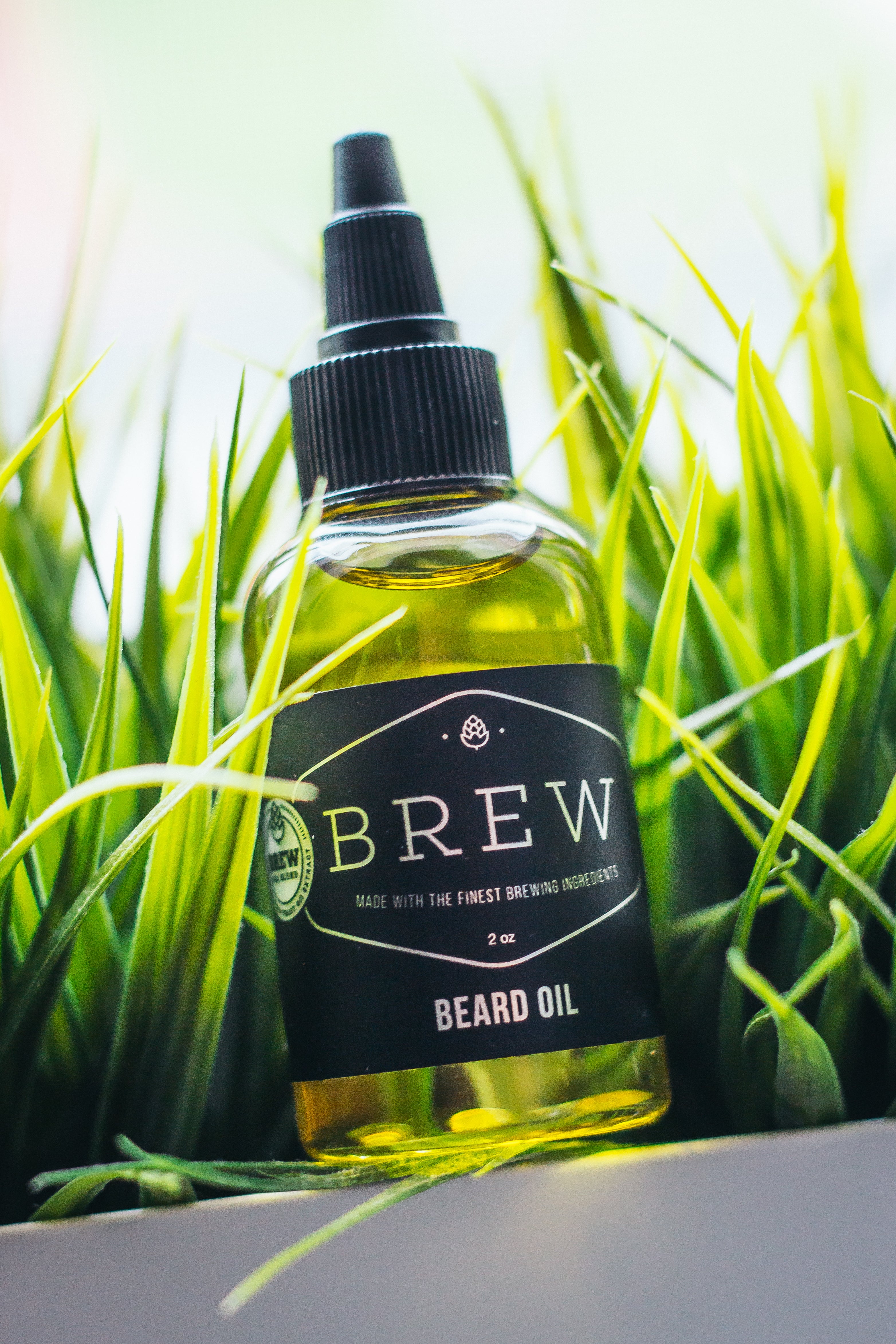 BREW Beard Oil - Softens & Conditions, While Adding Shine For a Healthy-Looking Beard - Made With Hops, Barley, Yeast Oil - Thicker, Stronger Beard & Nourishes Underlying Skin - 15 fl oz